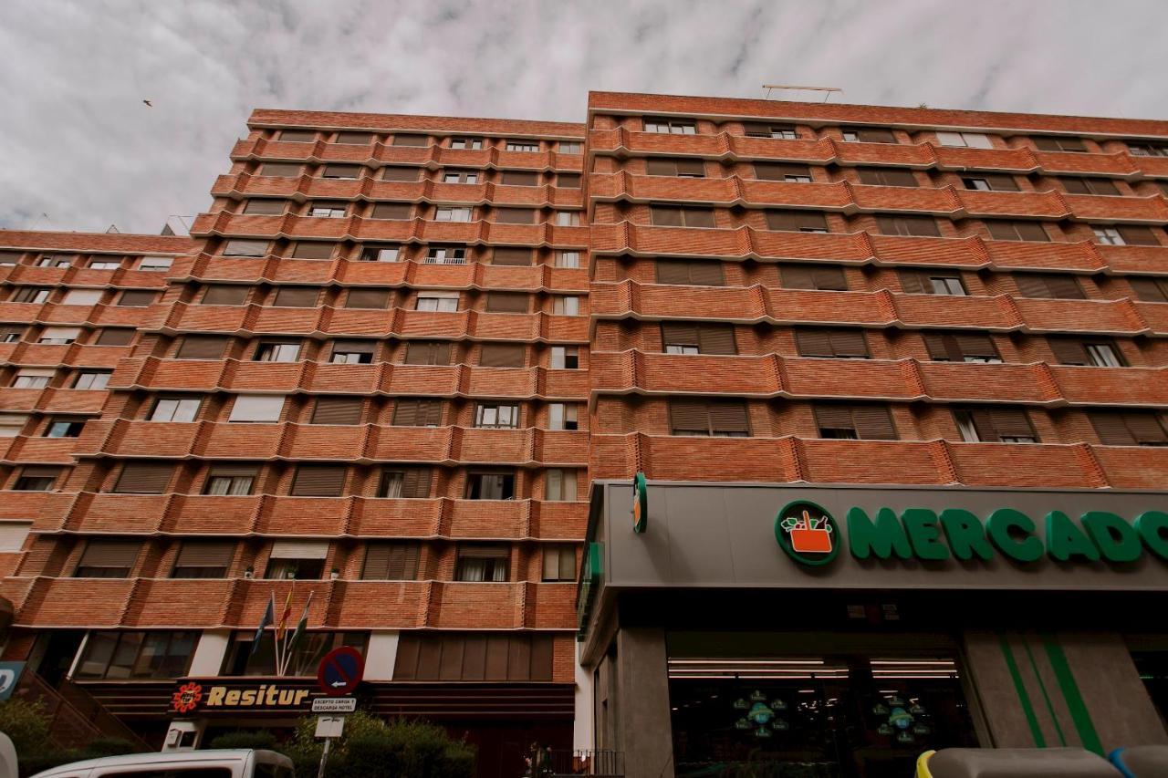 Nice And Cozy- 1Bd 1Bth- Triana Sevilha Exterior foto