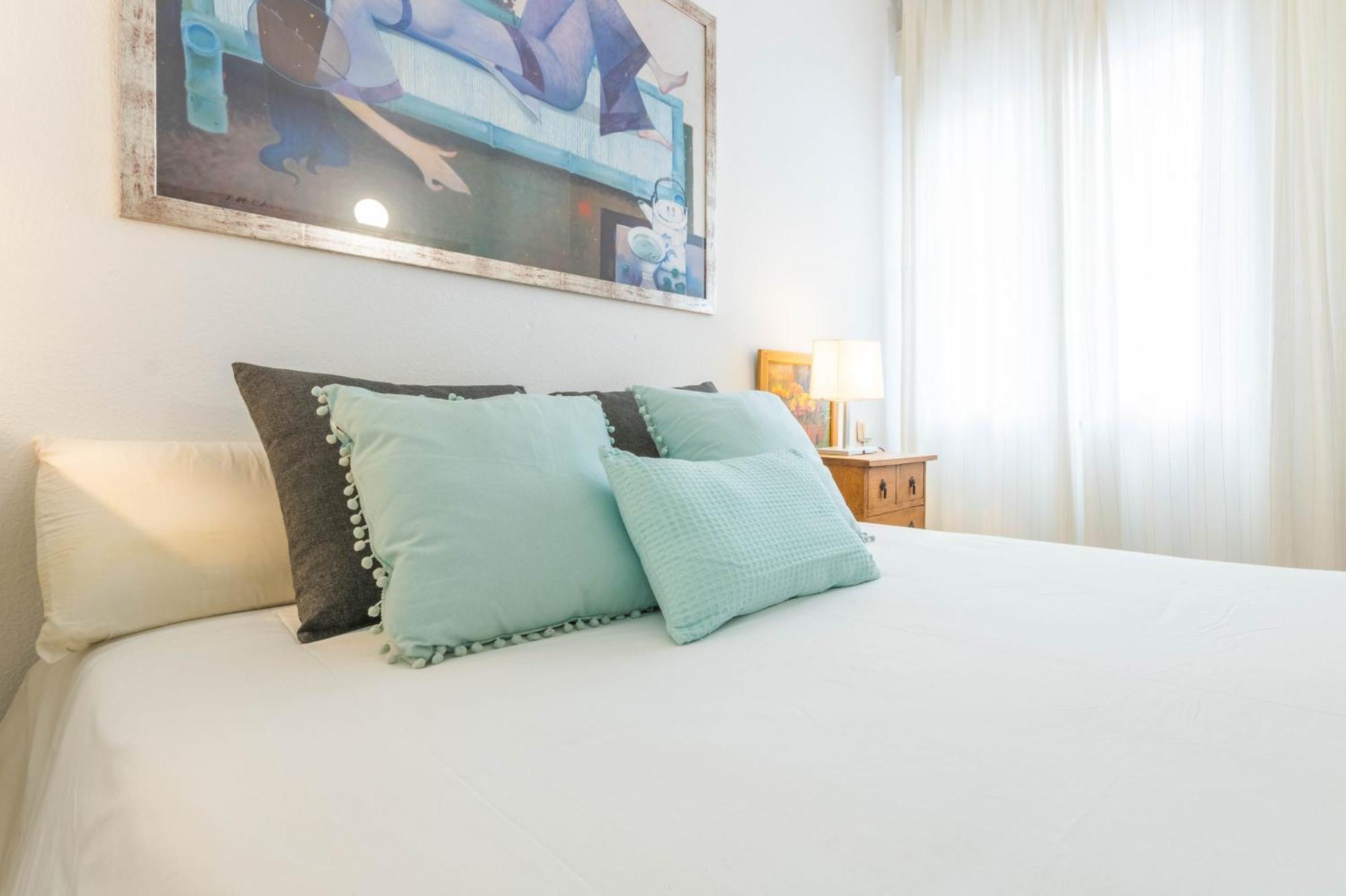 Nice And Cozy- 1Bd 1Bth- Triana Sevilha Exterior foto